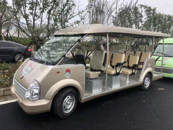 五菱14座电动观光车