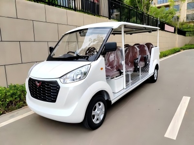 五菱M系列11座电动观光车